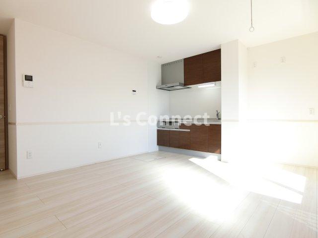 居室・リビング　１０．７帖のＬＤＫ。