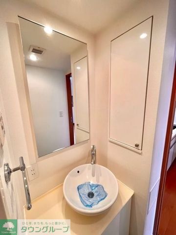 洗面設備　お部屋探しは株式会社　タウンハウジング　までお気軽にお問合…