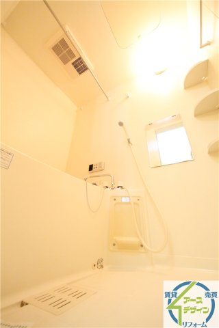 バス・シャワールーム　※類似写真