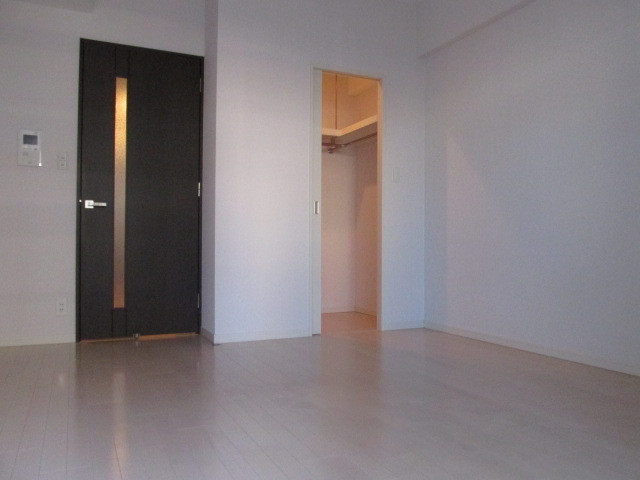 その他部屋・スペース　広めの７．７帖は使いやすい。