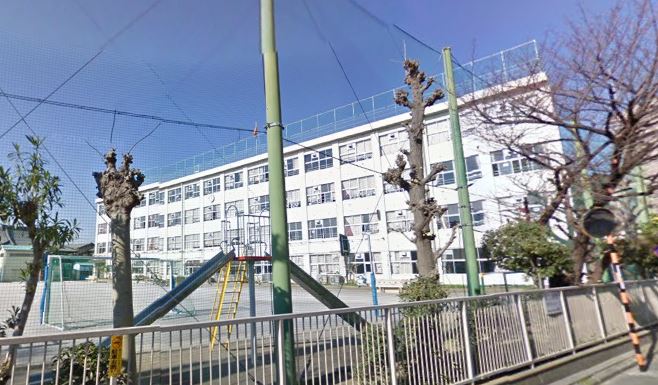 小学校　大田区立池上小学校（小学校）まで587m