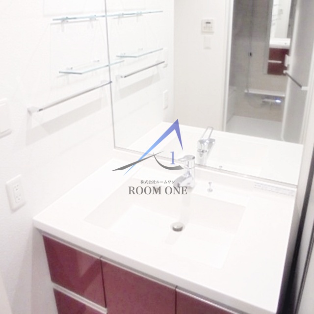 洗面設備　独立洗面台です。