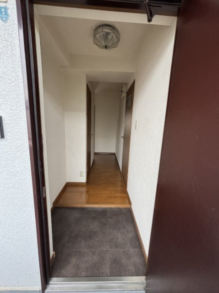 玄関　落ち着いた玄関です