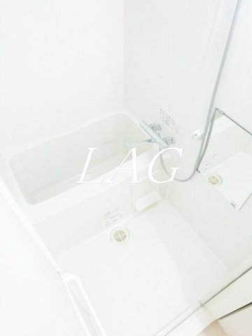 バス・シャワールーム　お風呂です。