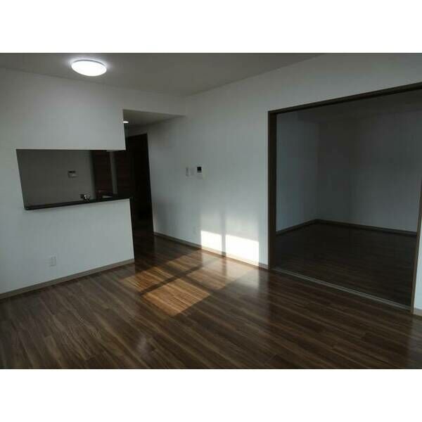 居室・リビング　14.5帖の広々としたリビングです！