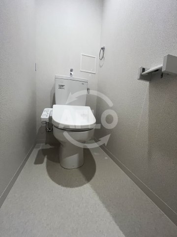 トイレ　アルカンシェルコート緑橋　トイレ