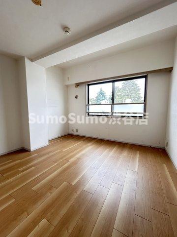 エントランス　?