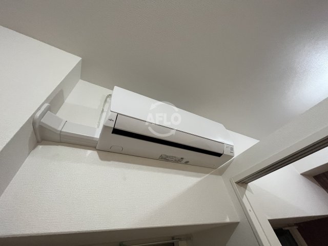 その他　セレニテ堺筋本町リアン　エアコン