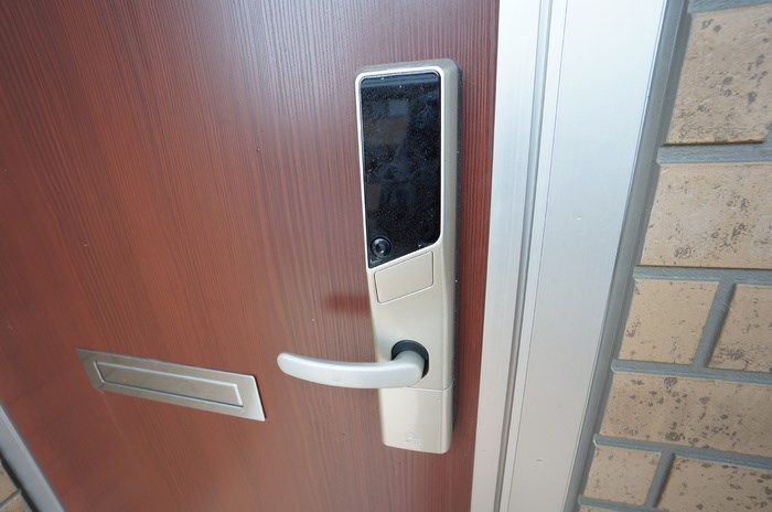 玄関　玄関はカードキータイプ☆