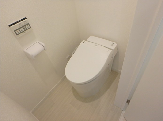 トイレ　シンプルなトイレ！