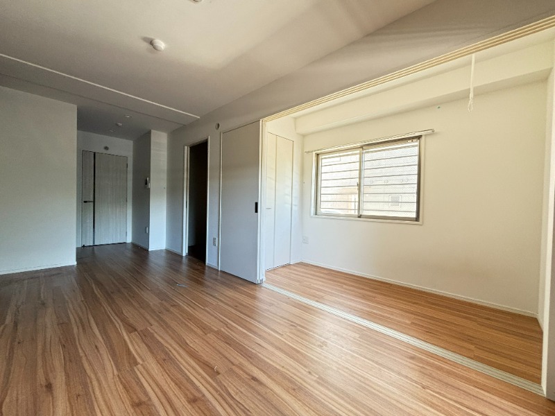 居室・リビング　別号室