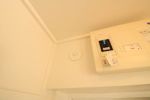 セキュリティ　玄関チャイム！