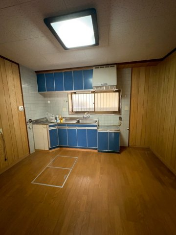 居室・リビング　床下収納付き