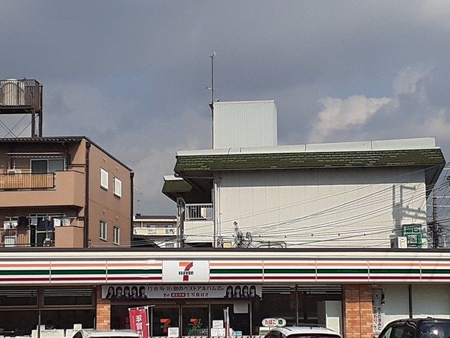 コンビニ　セブンイレブン大井4丁目店様（コンビニ）まで416m
