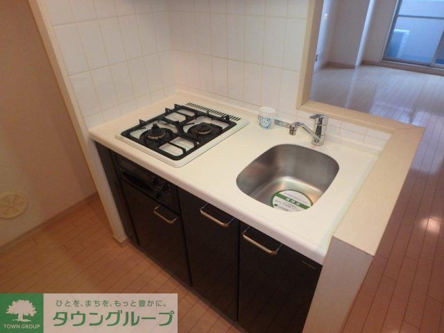 キッチン　システムキッチン（2口ガスコンロ・グリル付）