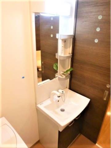 洗面設備　独立洗面台もしっかりと。