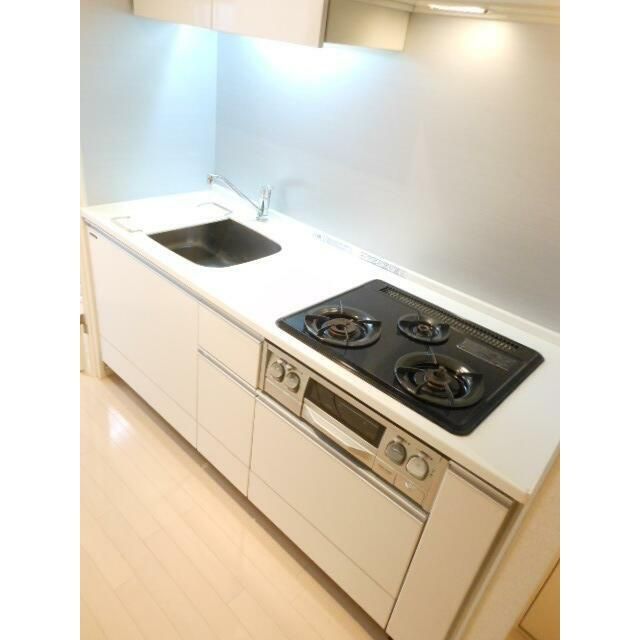 キッチン　ガラ・ステージ南大塚　豊島区南大塚1