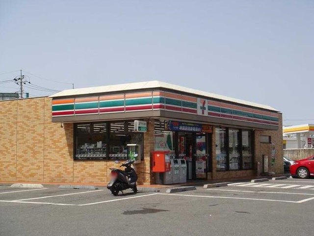 コンビニ　セブンイレブン高崎倉賀野町正六店（コンビニ）まで668m