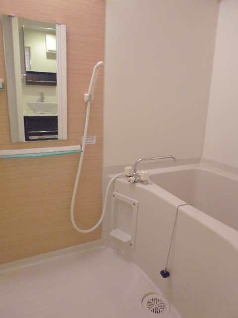 バス・シャワールーム　別号室、参考写真です