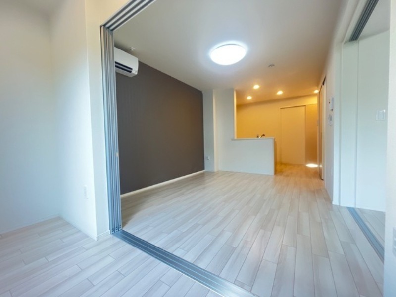 居室・リビング　図面と現状に相違がある場合には現状を優先