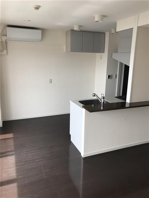 居室・リビング　別部屋の写真になります