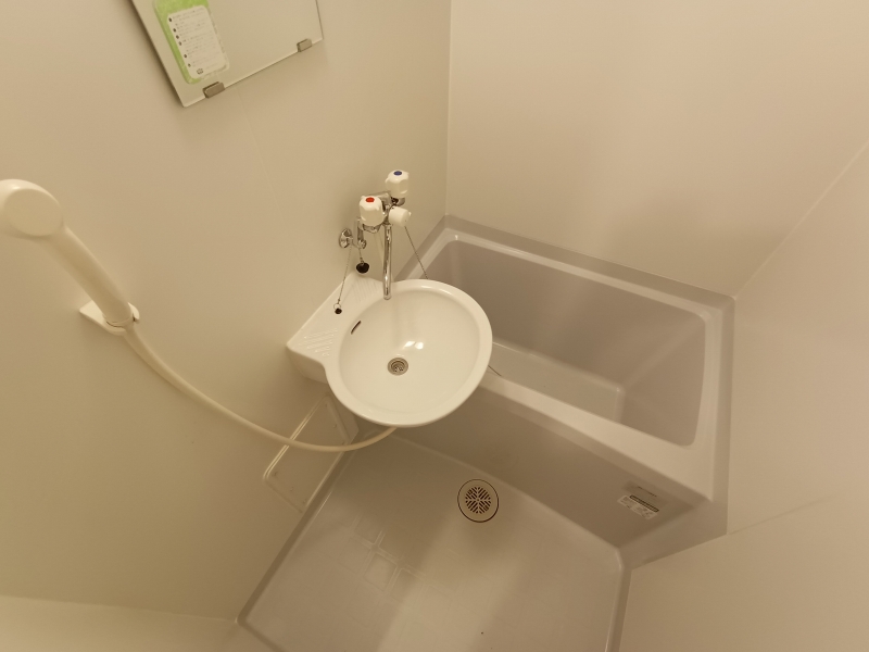 バス・シャワールーム　浴室スペースです。