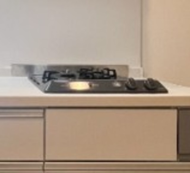 キッチン　コンロ設置済み
