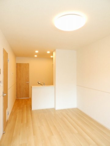 居室・リビング　ゆったり過ごせる居間です