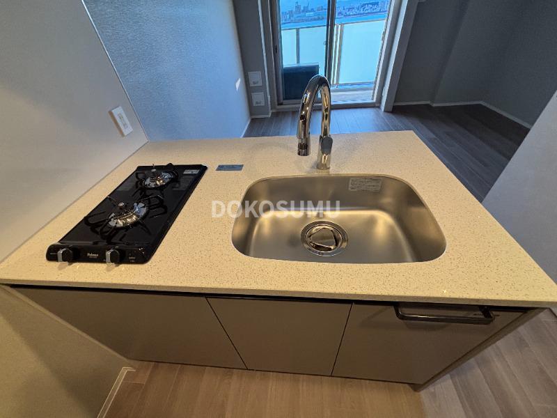 キッチン　毎日の料理が楽しくなる、機能性とデザインを兼ね備えた空間。