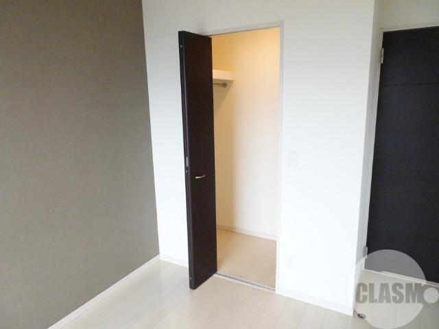 収納　ウォークインクローゼット