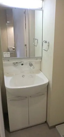 洗面設備　同仕様