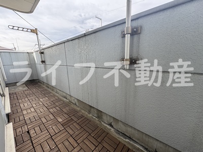 バルコニー　落ち着いた時間を過ごせるバルコニーです