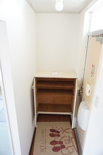 玄関　玄関のシューズボックス