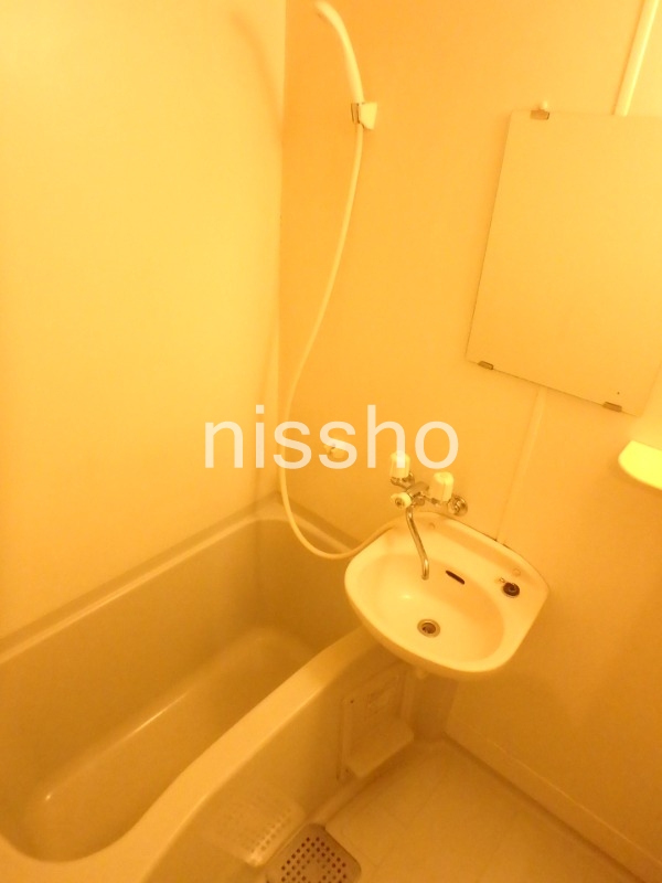 バス・シャワールーム　バスルーム