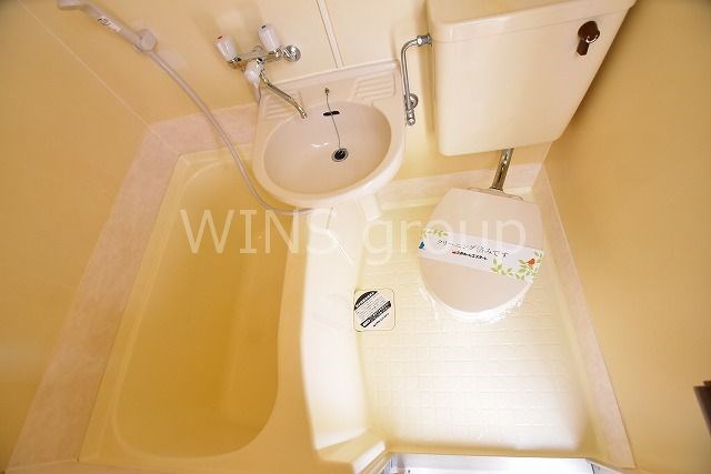 バス・シャワールーム　毎日の疲れを癒してください