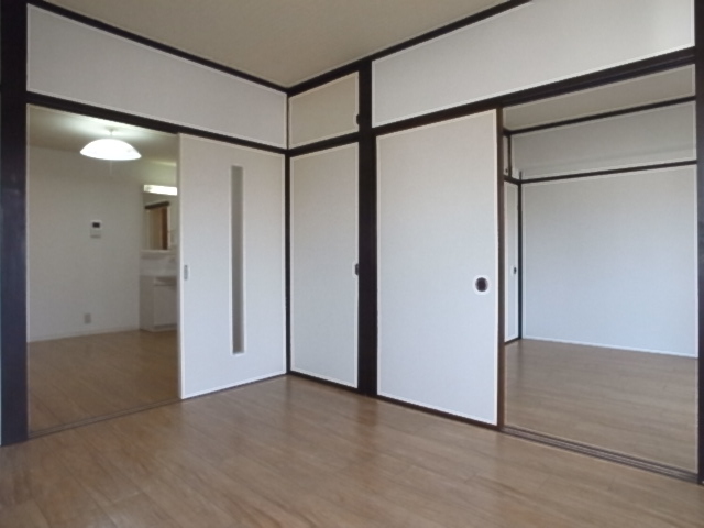 西川口パークハイツ並木の居間写真