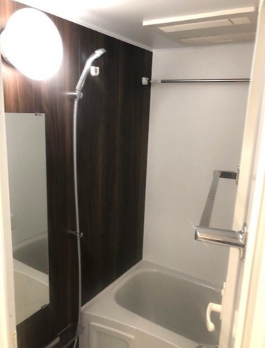 バス・シャワールーム　※別部屋参考写真