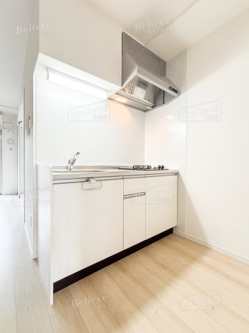 キッチン　2口コンロ付きの使いやすいシステムキッチンです♪