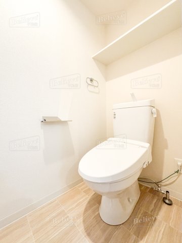 トイレ　嬉しい温水洗浄便座付き★