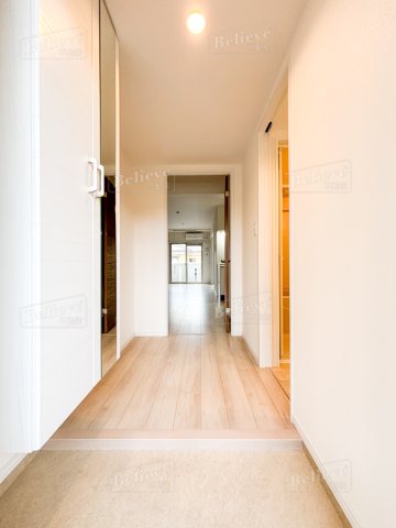 玄関　シューズボックス付きの玄関☆