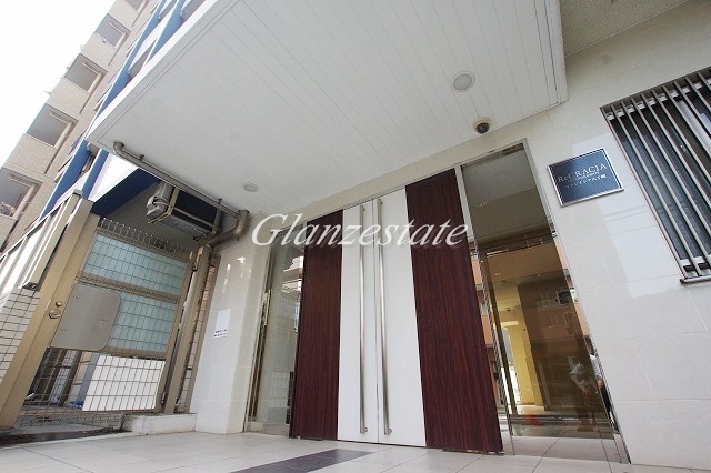 エントランス　☆キレイなエントランス☆