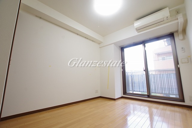 居室・リビング　≪広々したリビング≫