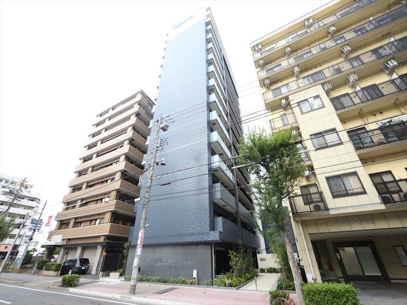 建物外観　外観　オートロック　宅配ＢＯＸ　防犯カメラ