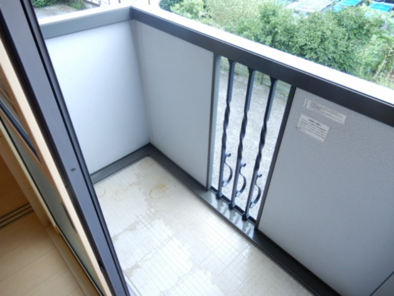 バルコニー　図面と現状に相違がある場合には現状を優先