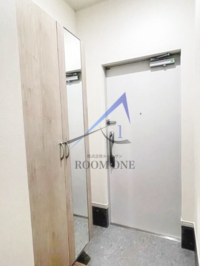 玄関　玄関です。