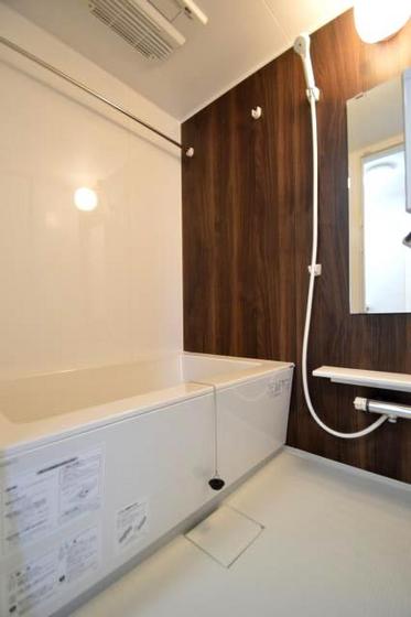 バス・シャワールーム　オシャレな浴室♪