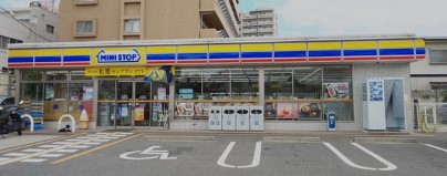 コンビニ　ミニストップ　吹田南金田店（コンビニ）まで43m