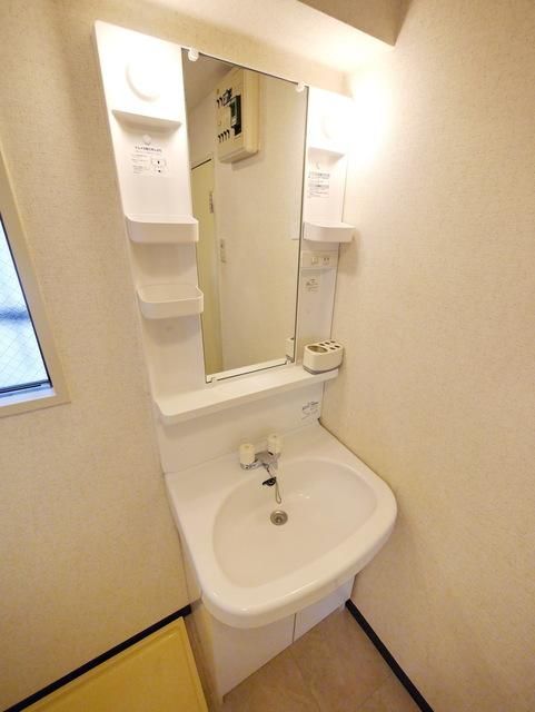 洗面設備　同シリーズ