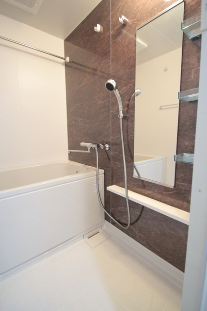 バス・シャワールーム　※同じ間取の別室のお写真です。