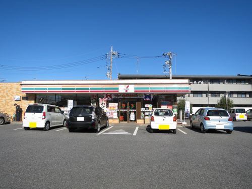 コンビニ　セブンイレブンひたち野牛久店（コンビニ）まで236m